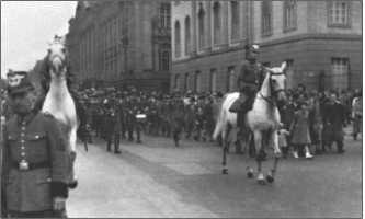 «Тигры» в снегу<br />Мемуары танкового аса - i_034.jpg