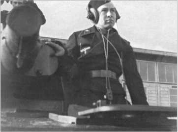 «Тигры» в снегу<br />Мемуары танкового аса - i_044.jpg