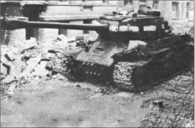 «Тигры» в снегу<br />Мемуары танкового аса - i_048.jpg