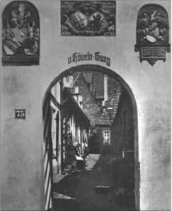 «Тигры» в снегу<br />Мемуары танкового аса - i_067.jpg