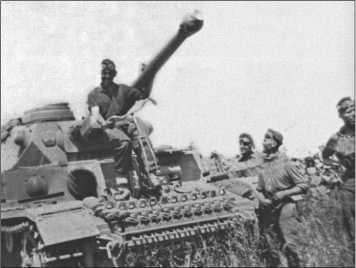 «Тигры» в снегу<br />Мемуары танкового аса - i_163.jpg