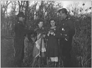 «Тигры» в снегу<br />Мемуары танкового аса - i_274.jpg