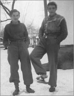 «Тигры» в снегу<br />Мемуары танкового аса - i_285.jpg