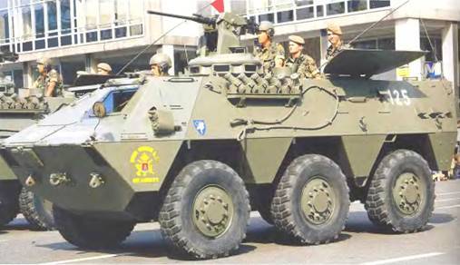 Энциклопедия военных автомобилей 1769~2006 гг. С-Я - pic_27.jpg