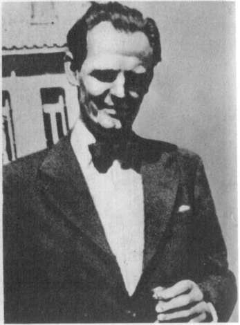 Нелегалы 1.  Операция «Enormous» - i_012.jpg