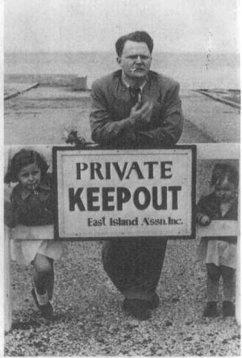 Нелегалы 1. Операция «Enormous» - i_051.jpg