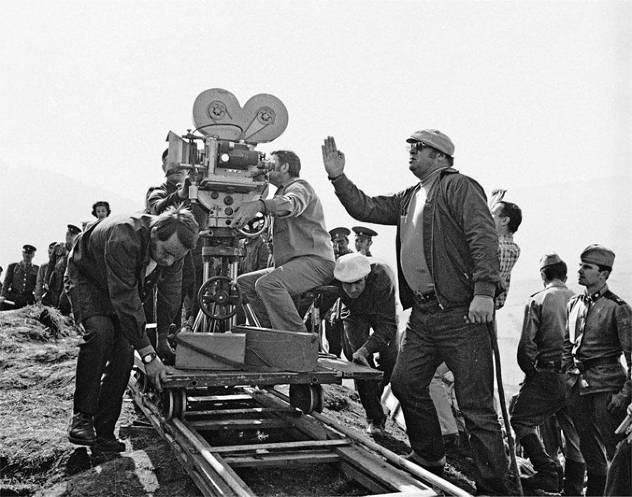 Противостояние «Утомленным солнцем». Кто и зачем ведет войну с фильмами Никиты Михалкова - _1.jpg