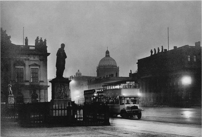 Берлин и его окрестности (сборник) - i_012.jpg