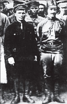 Маршал Берия. Штрихи к биографии - i_046.jpg