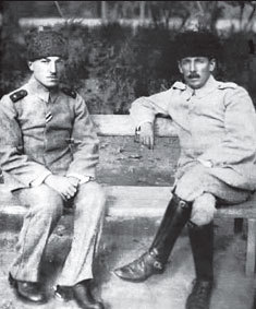 Маршал Берия. Штрихи к биографии - i_057.jpg