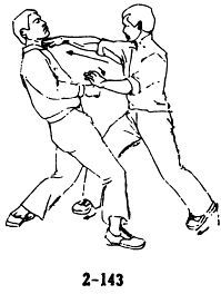 Техника самообороны дуаньда. 84 приема самозащиты - _143.jpg