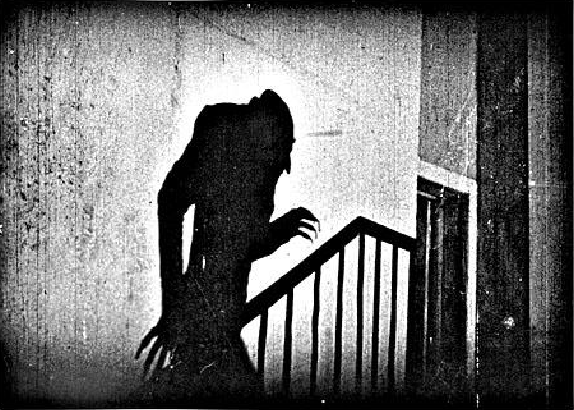 Формулы страха. Введение в историю и теорию фильма ужасов - i_008.png