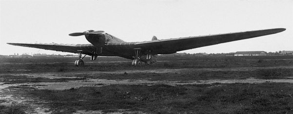 Утерянные победы советской авиации - i_005.jpg