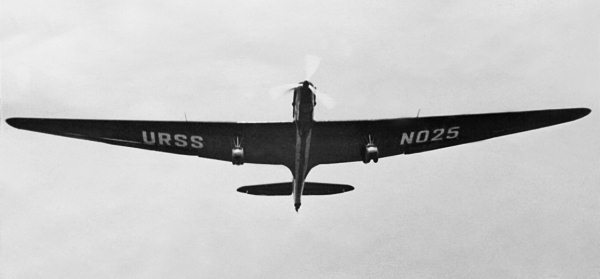 Утерянные победы советской авиации - i_008.jpg