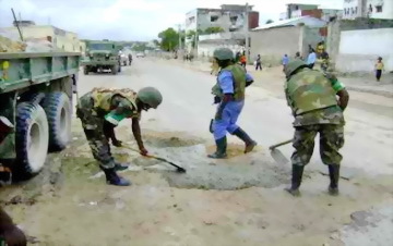 Оружие современных войн. Боеприпасы, системы управляемого вооружения и меры противодействия их применению - i_037.jpg