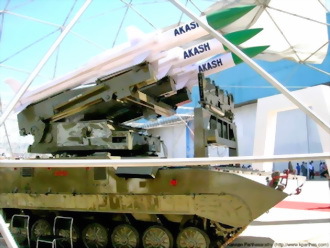 Оружие современных войн. Боеприпасы, системы управляемого вооружения и меры противодействия их применению - i_063.jpg