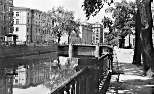 Там, где Крюков канал... - i_128.jpg