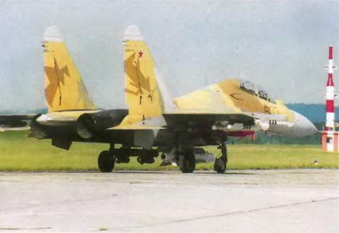 Энциклопедия современной военной авиации 1945 – 2002 ч 3 Фотоколлекция - pic_34.jpg