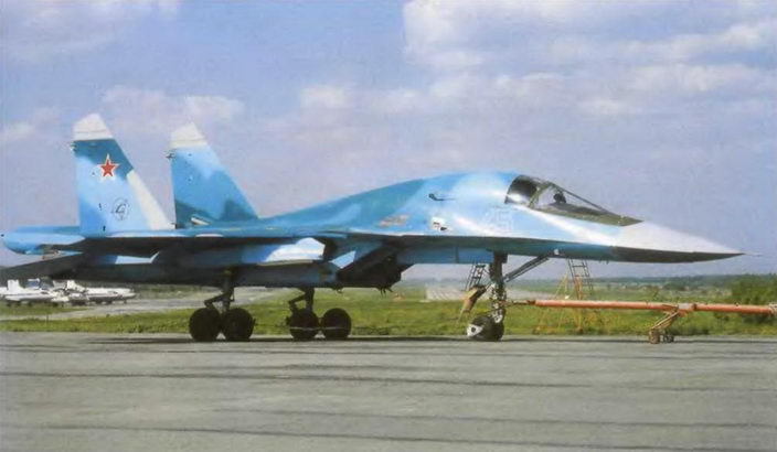 Энциклопедия современной военной авиации 1945 – 2002 ч 3 Фотоколлекция - pic_38.jpg