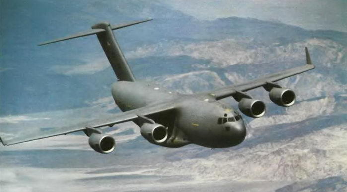 Энциклопедия современной военной авиации 1945 – 2002 ч 3 Фотоколлекция - pic_82.jpg