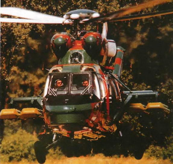 Энциклопедия современной военной авиации 1945 – 2002 ч 3 Фотоколлекция - pic_239.jpg