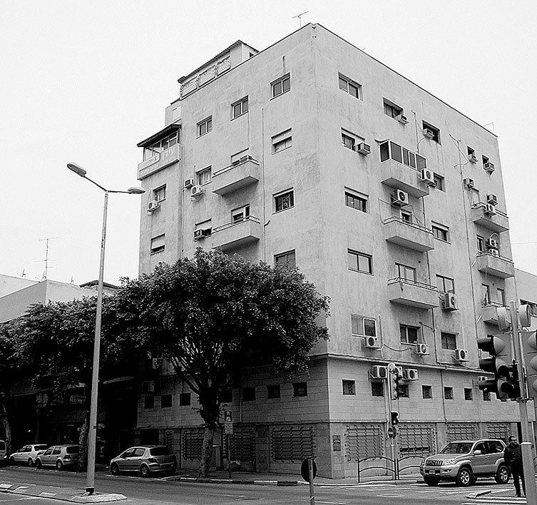 Рауль Валленберг. Исчезнувший герой Второй мировой - i_047.jpg