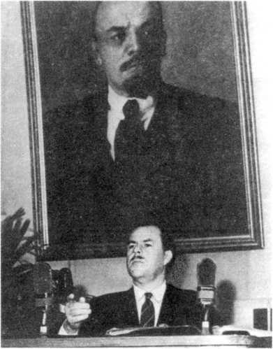 Шпион, который спас мир. Том 1 - i_008.jpg