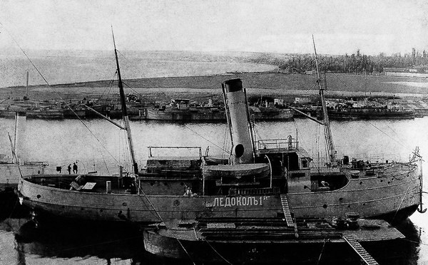 Ледокольный флот России 1860-е – 1918 гг. - i_048.jpg