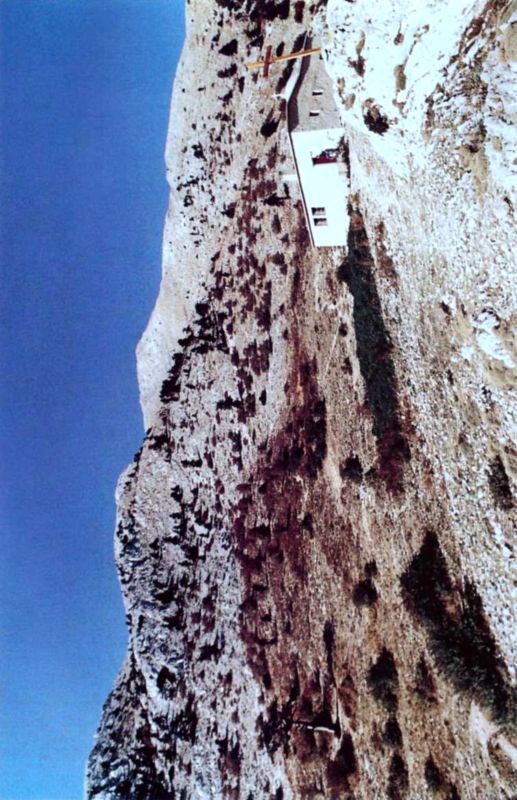 Птицы небесные. 3-4 части - i_007.jpg