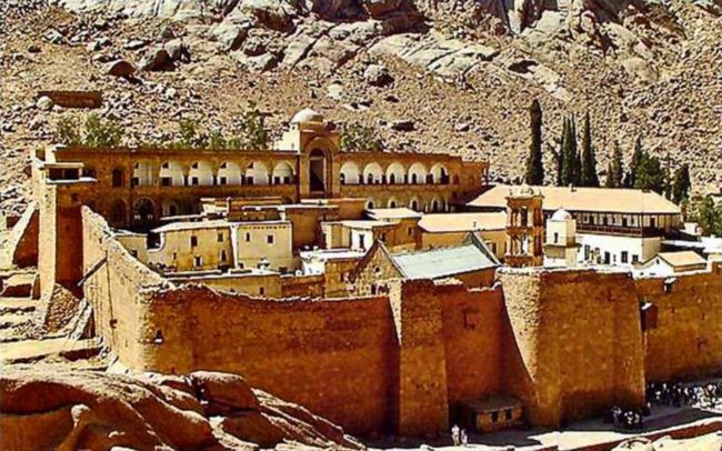 Птицы небесные. 3-4 части - i_013.jpg