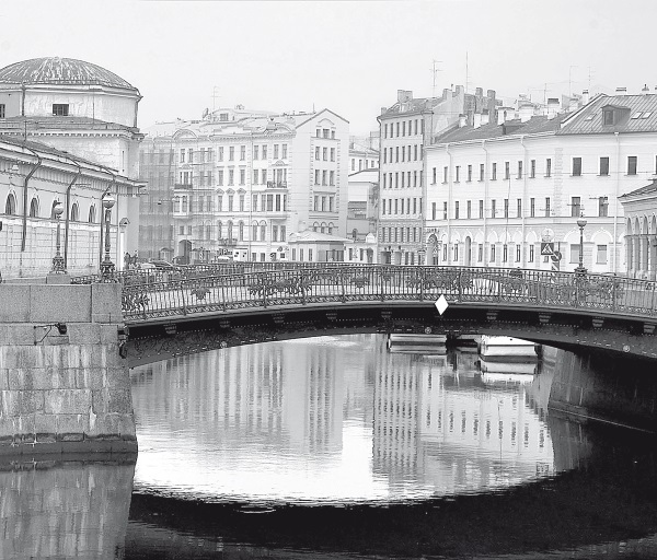 Золотой треугольник Петербурга. Конюшенные: улицы, площадь, мосты. Историко-архитектурный путеводитель - i_001.jpg