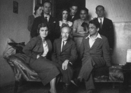 Поэты пражского «Скита» - i_017.jpg