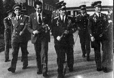 Родина крылья дала - img5F7B.jpg