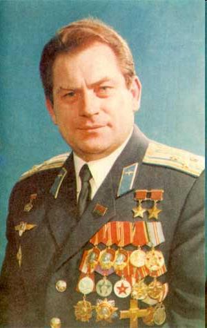 Родина крылья дала - imgAE54.jpg