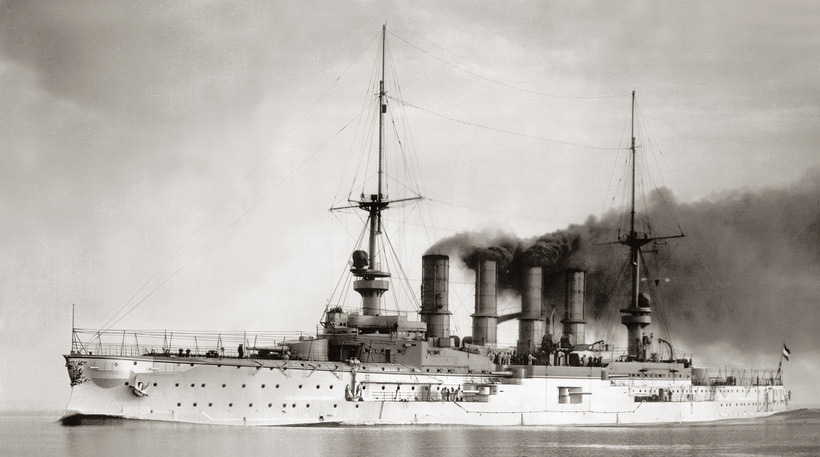 Парадоксы военной истории - i_007.jpg