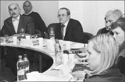 Литературная Газета 6298 ( № 43 2010) - TAG_userfiles_image_47-48_6302_2010_18-1_jpg686087