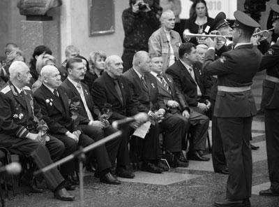 Литературная Газета 6333 ( № 29 2011) - TAG_userfiles_image_31_6333_2011_17-1_jpg360506