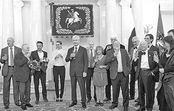 Литературная Газета 6523 ( № 35 2015) - TAG_upload_iblock_20b_20b9626565a92bca28fb2de542a3b708_jpg824017