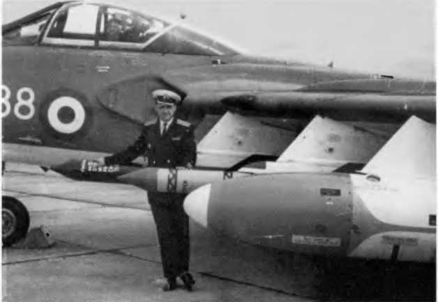 Голый шпион. Русская версия. Воспоминания агента ГРУ - i_029.jpg