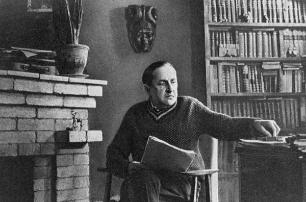 Стихотворения и поэмы - i_008.jpg