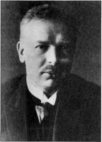 Троцкий и заговор в Красной Ставке - i_011.jpg