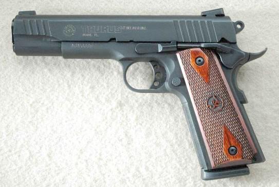 Самозарядные пистолеты - i_054.jpg