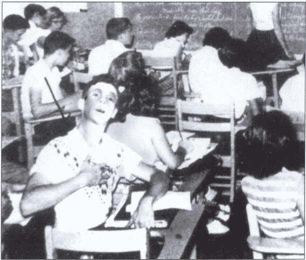 Убийство президента Кеннеди. Ли Харви Освальд — убийца или жертва заговора? - i_004.jpg