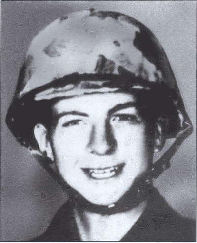 Убийство президента Кеннеди. Ли Харви Освальд — убийца или жертва заговора? - i_005.jpg