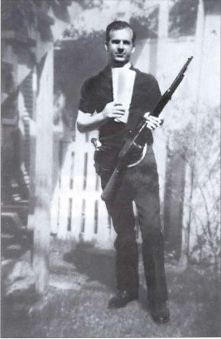 Убийство президента Кеннеди. Ли Харви Освальд — убийца или жертва заговора? - i_012.jpg