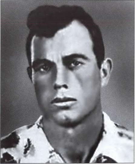 Убийство президента Кеннеди. Ли Харви Освальд — убийца или жертва заговора? - i_025.jpg