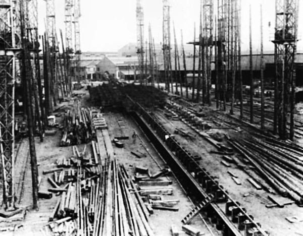 Линейный крейсер «Худ». Лицо британского флота - i_007.jpg