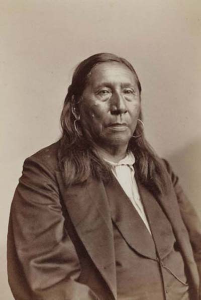 Погребете сърцето ми в Ундид Ний - img_1-14