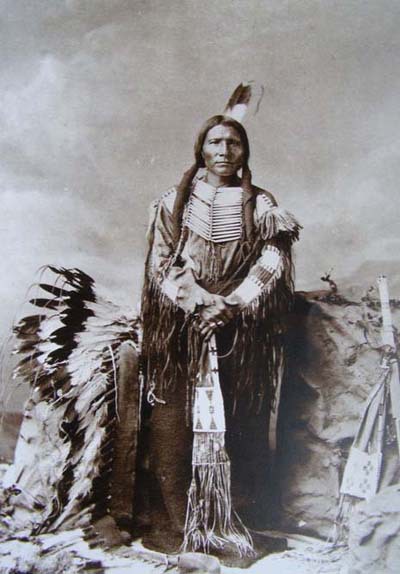 Погребете сърцето ми в Ундид Ний - img_1-45