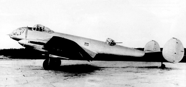 Дальний бомбардировщик Ер-2. Самолет несбывшихся надежд - i_013.jpg